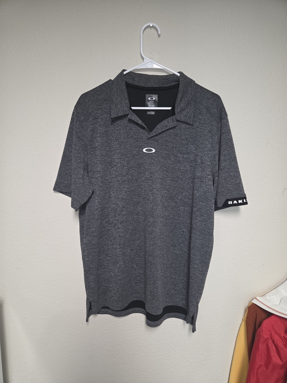 Oakley Men's Grey Performance Polo Shirt